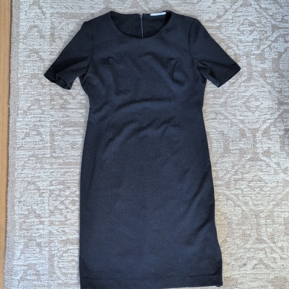 T Tahari Navy Sheath Dress Short Sleeve Crew Neck Size 8